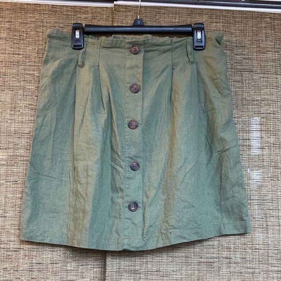 Linen rayon blend green khaki mini skirt - Picture 1 of 5